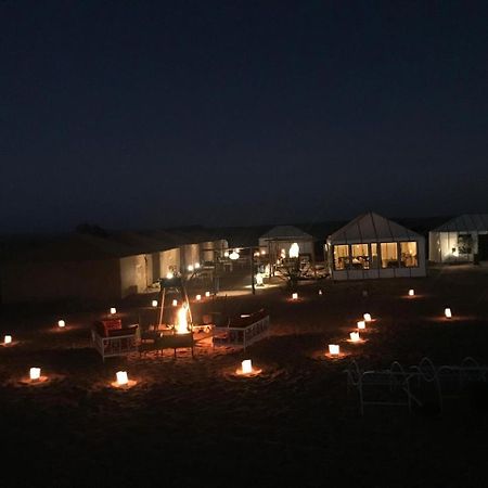 Riad Caravasar Merzouga Extérieur photo