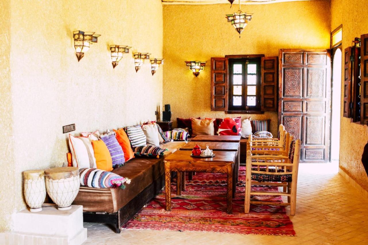 Riad Caravasar Merzouga Extérieur photo