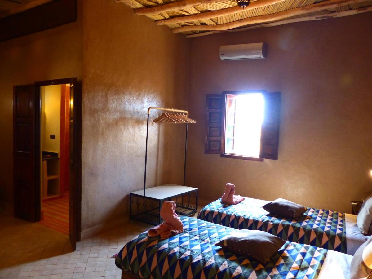 Riad Caravasar Merzouga Extérieur photo