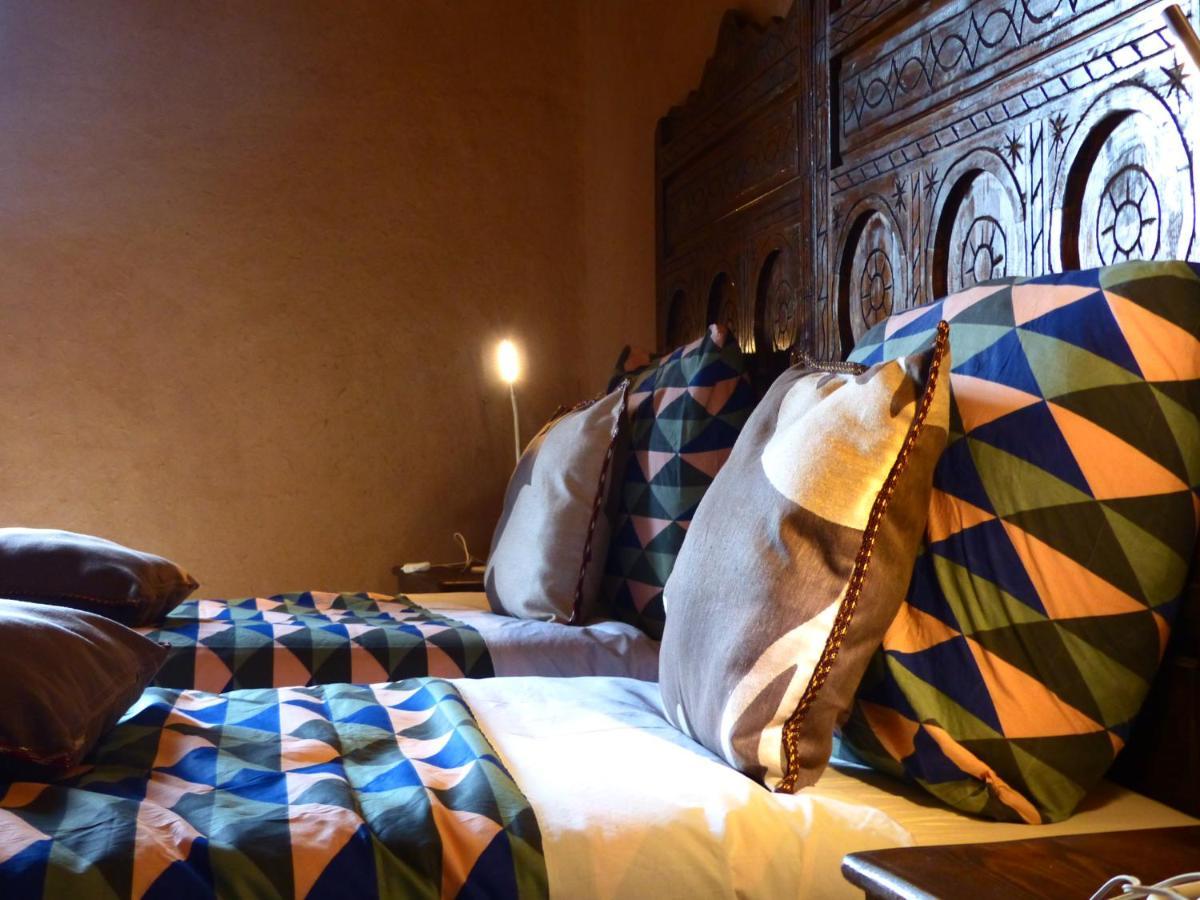 Riad Caravasar Merzouga Extérieur photo